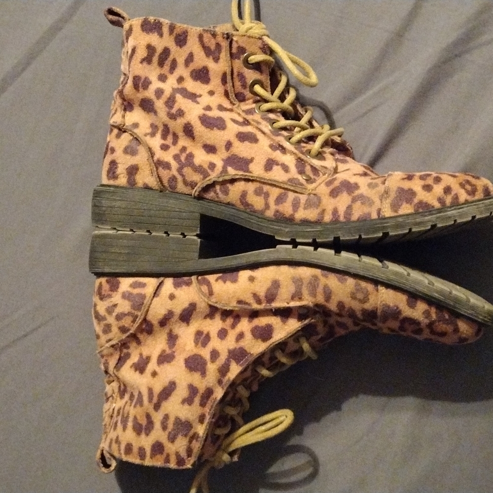 Billabong Willow Way Leopard Print Size 8 Us - image 3